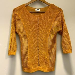 Old Navy 3/4 Sleeve Sweater
